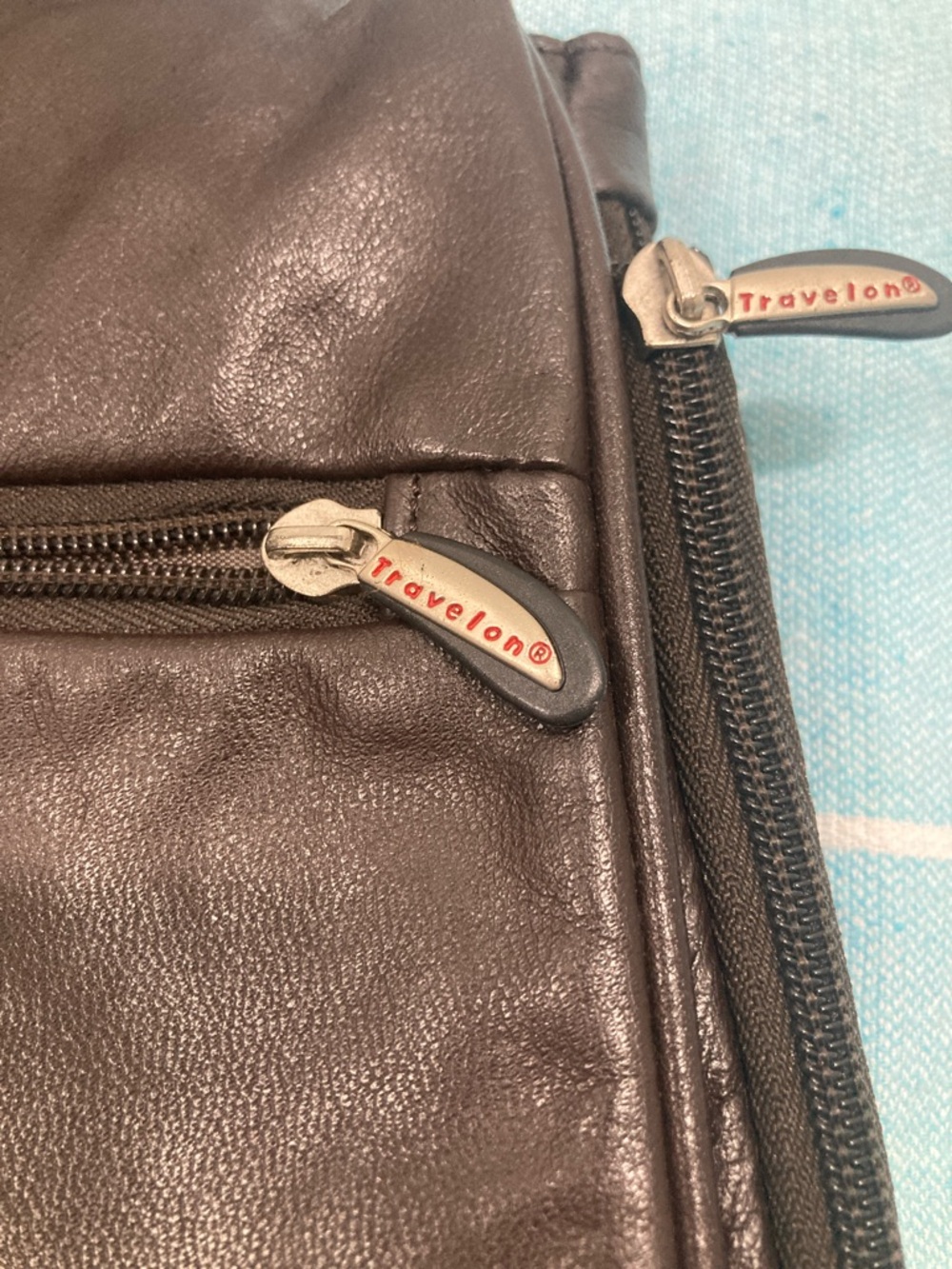 Classic Black Leather Crossbody Sling Bag for Men - Picture 8 of 8